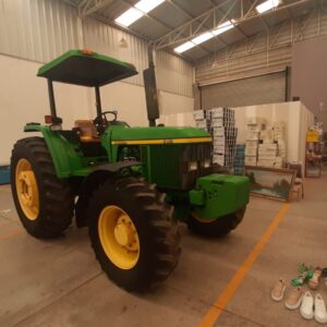 JOH DEERE 6403 2014